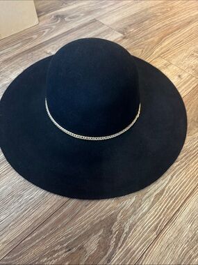 Scala Black Wide-Brim Felt Hat with Gold Chain